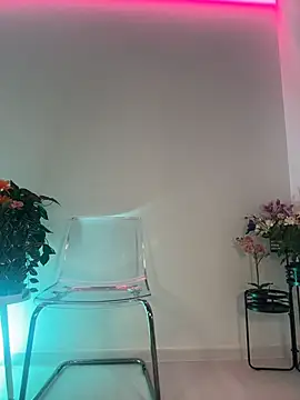 ScarletFlameee online show from 7, 5, 2026