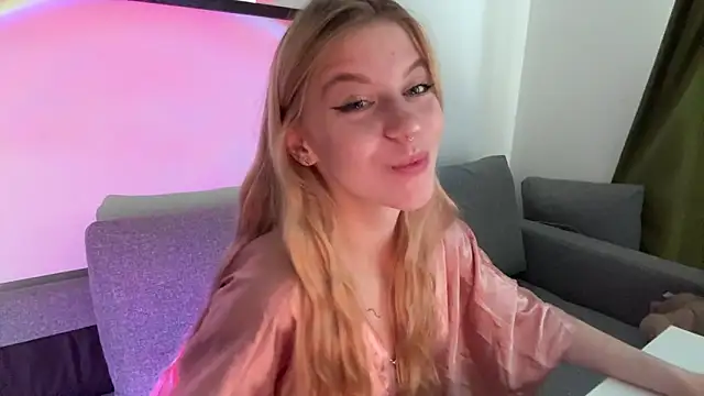 Fanny Fresh online show from 10, 5, 2026