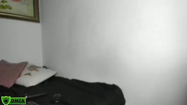Hannah White  online show from 9, 5, 2026