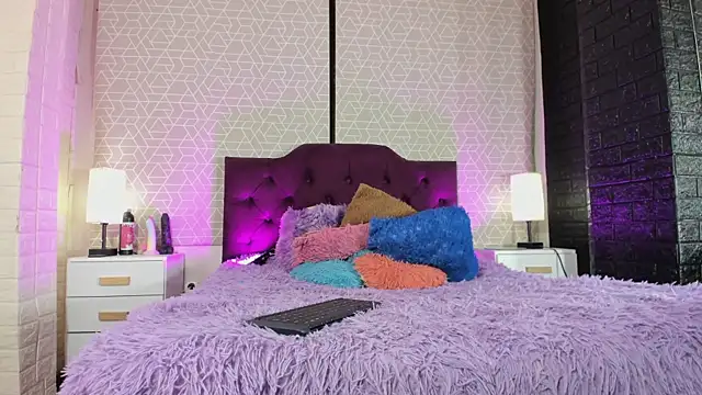 Sary LittleSmiles online show from 30, 4, 2026