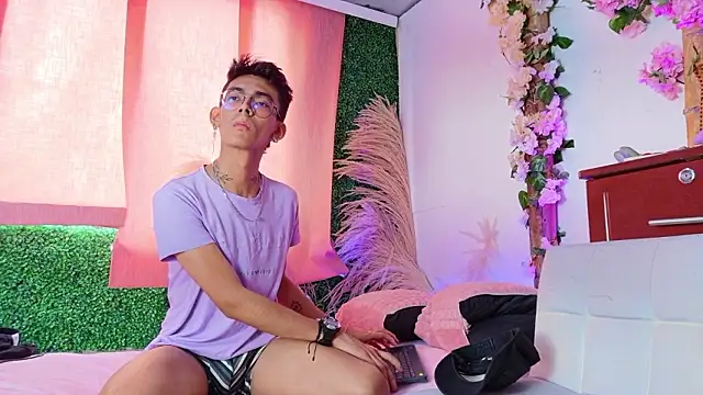 Kos storm online show from 12, 3, 2026