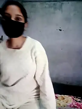 Snapshot of Divya3107 chatting on 21, 3, 2026 Divya3107 online show from 21, 3, 2026