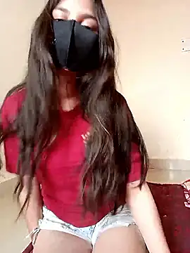 Divya3107 online show from 8, 6, 2026