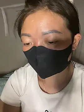 Bling-pusy online show from 29, 4, 2026