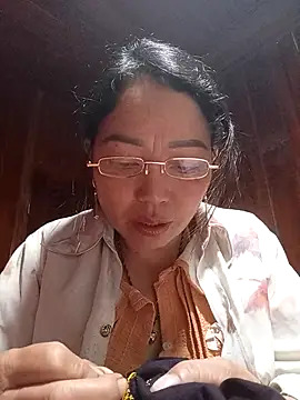 Snapshot of Yellow-pink chatting on 14, 3, 2026 Yellow-pink online show from 14, 3, 2026