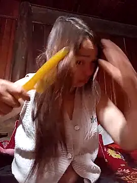 Yellow-pink online show from 6, 5, 2026