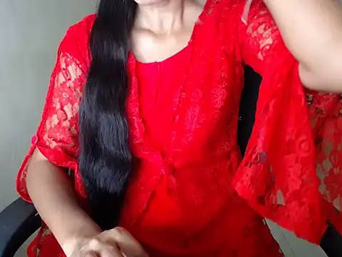 Snapshot of shreya_sharma01 chatting on 22, 4, 2026 shreya sharma01 online show from 22, 4, 2026
