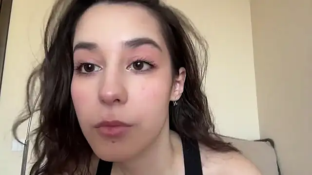 Snapshot of AdeleVelvet chatting on 17, 3, 2026 AdeleVelvet online show from 17, 3, 2026