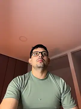 TroyeSavage online show from 3, 5, 2026