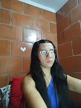 Snapshot of Amanda_x1 chatting on 16, 4, 2026 Amanda x1 online show from 16, 4, 2026
