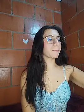Snapshot of Amanda_x1 chatting on 30, 4, 2026 Amanda x1 online show from 30, 4, 2026