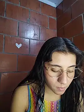 Snapshot of Amanda_x1 chatting on 26, 5, 2026 Amanda x1 online show from 26, 5, 2026