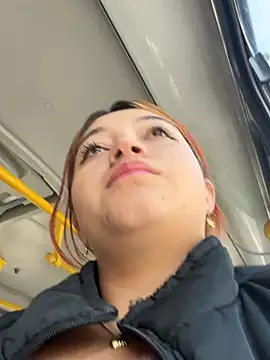 Kari leonXXX online show from 13, 3, 2026