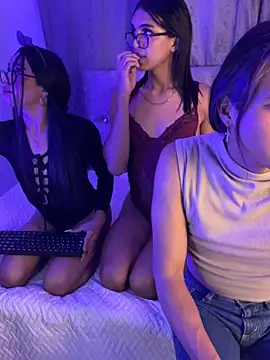 Tentacion Milly online show from 29, 4, 2026
