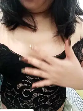 ylulinh online show from 14, 3, 2026