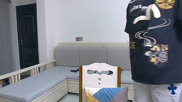 Snapshot of icecream-002 chatting on 13, 3, 2026 icecream-002 online show from 13, 3, 2026