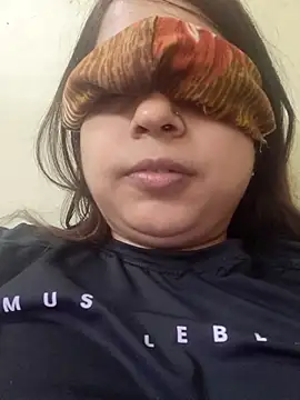 Snapshot of riyasingh9900 chatting on 18, 3, 2026 riyasingh9900 online show from 18, 3, 2026