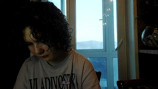 OlivaArashiro online show from 12, 3, 2026