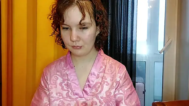 OlivaArashiro online show from 17, 3, 2026