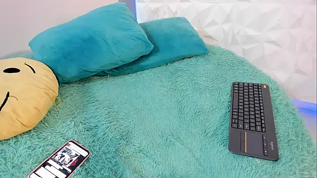 KittyVelve online show from 11, 3, 2026