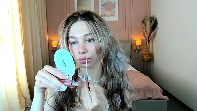 LuluAlis online show from 1, 5, 2026