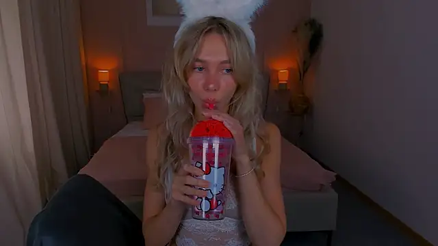 LuluAlis online show from 24, 6, 2026