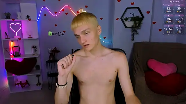 Snapshot of john_lik chatting on 23, 6, 2026 john lik online show from 23, 6, 2026