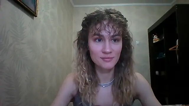 Snapshot of ElenoreHolguin chatting on 14, 3, 2026 ElenoreHolguin online show from 14, 3, 2026