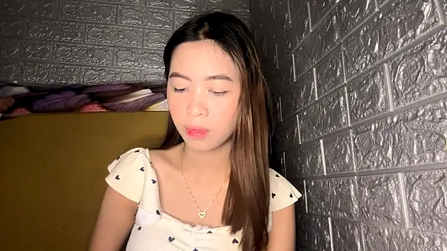 EunaBarretto online show from 18, 3, 2026