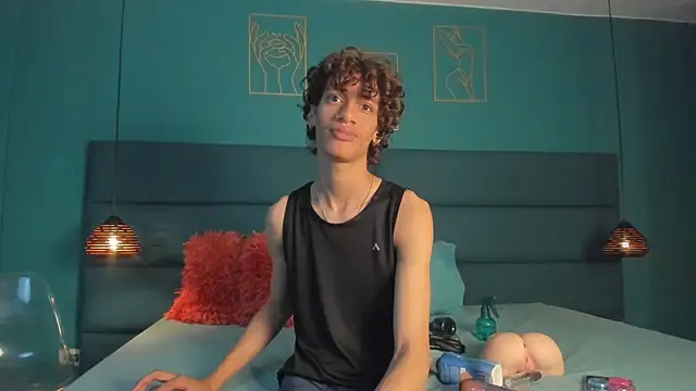 Snapshot of willturneer chatting on 16, 3, 2026 willturneer online show from 16, 3, 2026