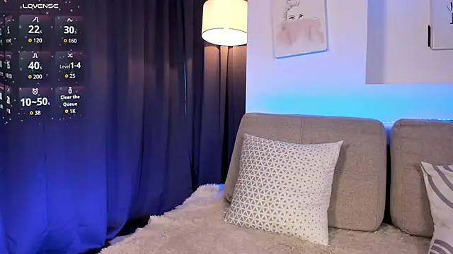 Zoey monroe online show from 25, 7, 2026