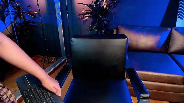 MitsuriDoll online show from 26, 3, 2026