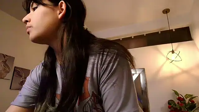 Liily Foxxy online show from 17, 7, 2026