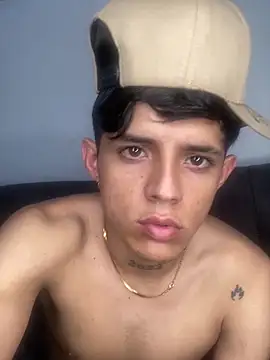 Snapshot of Dark_devil_7777 chatting on 22, 3, 2026 Dark devil 7777 online show from 22, 3, 2026