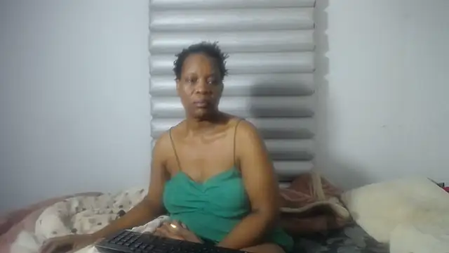JoycyQueen online show from 2, 5, 2026