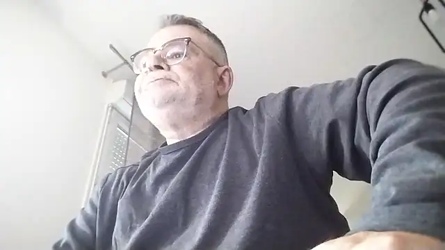 Snapshot of oura chatting on 16, 3, 2026 oura online show from 16, 3, 2026