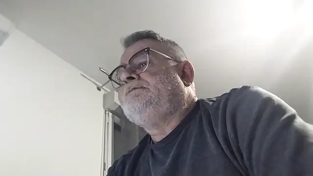 Snapshot of oura chatting on 21, 3, 2026 oura online show from 21, 3, 2026