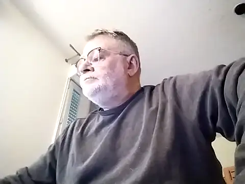 Snapshot of oura chatting on 23, 3, 2026 oura online show from 23, 3, 2026