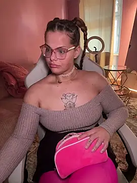 Snapshot of EmiliaSunx chatting on 18, 3, 2026 EmiliaSunx online show from 18, 3, 2026