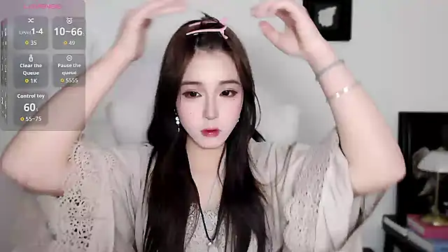 WQueen online show from 18, 3, 2026