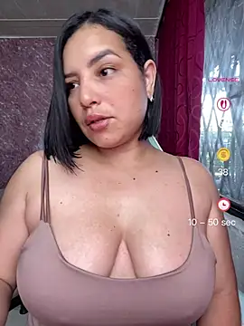 Kira33  online show from 30, 4, 2026