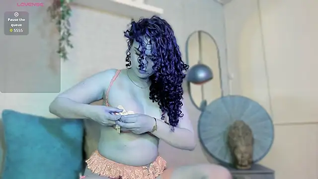 Cheryyl Blossom online show from 13, 3, 2026