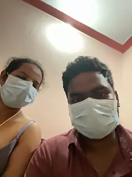 Snapshot of kasicouple69 chatting on 14, 3, 2026 kasicouple69 online show from 14, 3, 2026