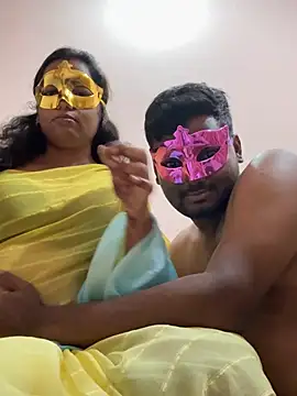 Snapshot of kasicouple69 chatting on 19, 3, 2026 kasicouple69 online show from 19, 3, 2026