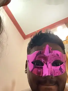 Snapshot of kasicouple69 chatting on 21, 3, 2026 kasicouple69 online show from 21, 3, 2026