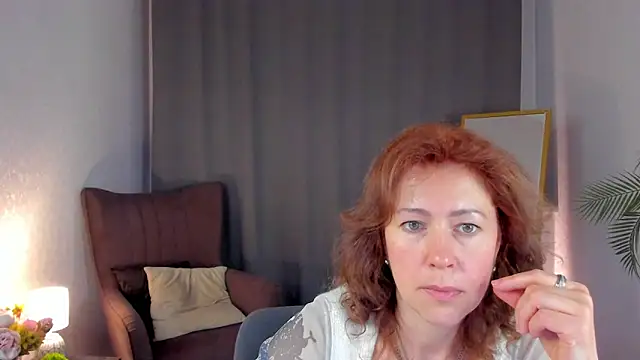 Snapshot of LeticiaRomano chatting on 21, 3, 2026 LeticiaRomano online show from 21, 3, 2026