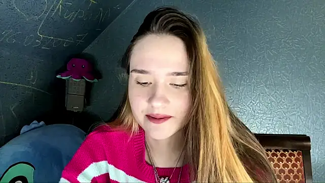 CarmelaLiebherr online show from 19, 3, 2026