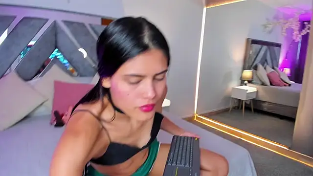 Diane Rogers online show from 18, 3, 2026