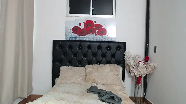 Tamar4 f00x online show from 4, 5, 2026
