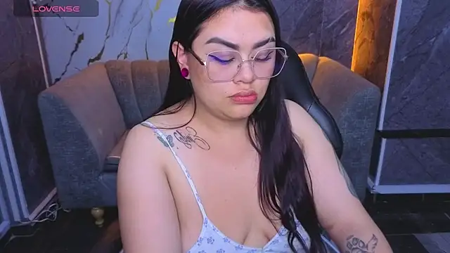 Samantha Roberts b online show from 14, 3, 2026